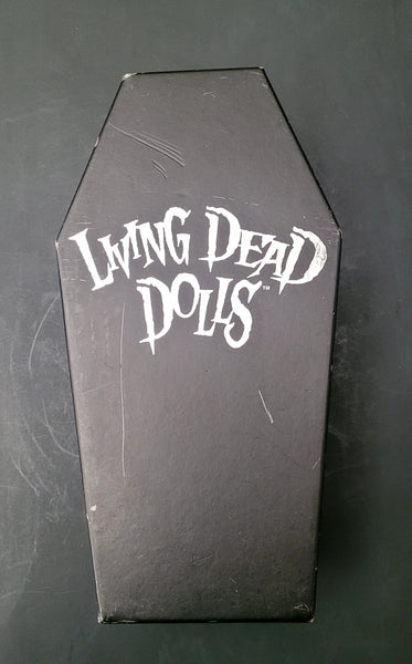 Living Dead Doll, Hush.