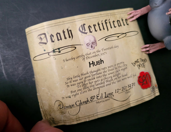 Living Dead Doll, Hush.