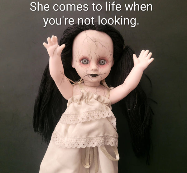 Living Dead Doll, Hush.