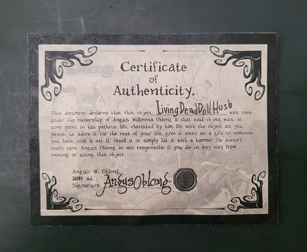 Living Dead Doll, Hush.